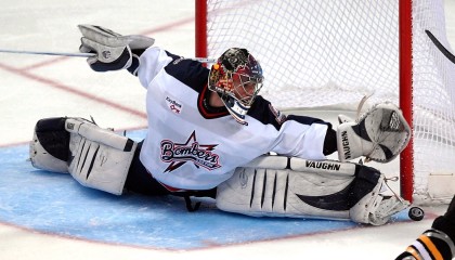 lol投注-十场封神！JackeyLove独行侠式孤胆carry震撼LPL
